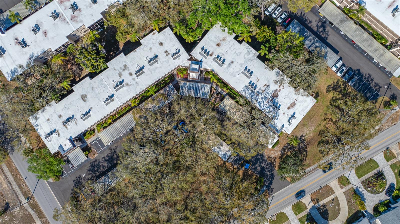 Homes for sale in Dunedin, FL | 820 Virginia St #206, Dunedin, FL 34698 | MLS# TB8482946