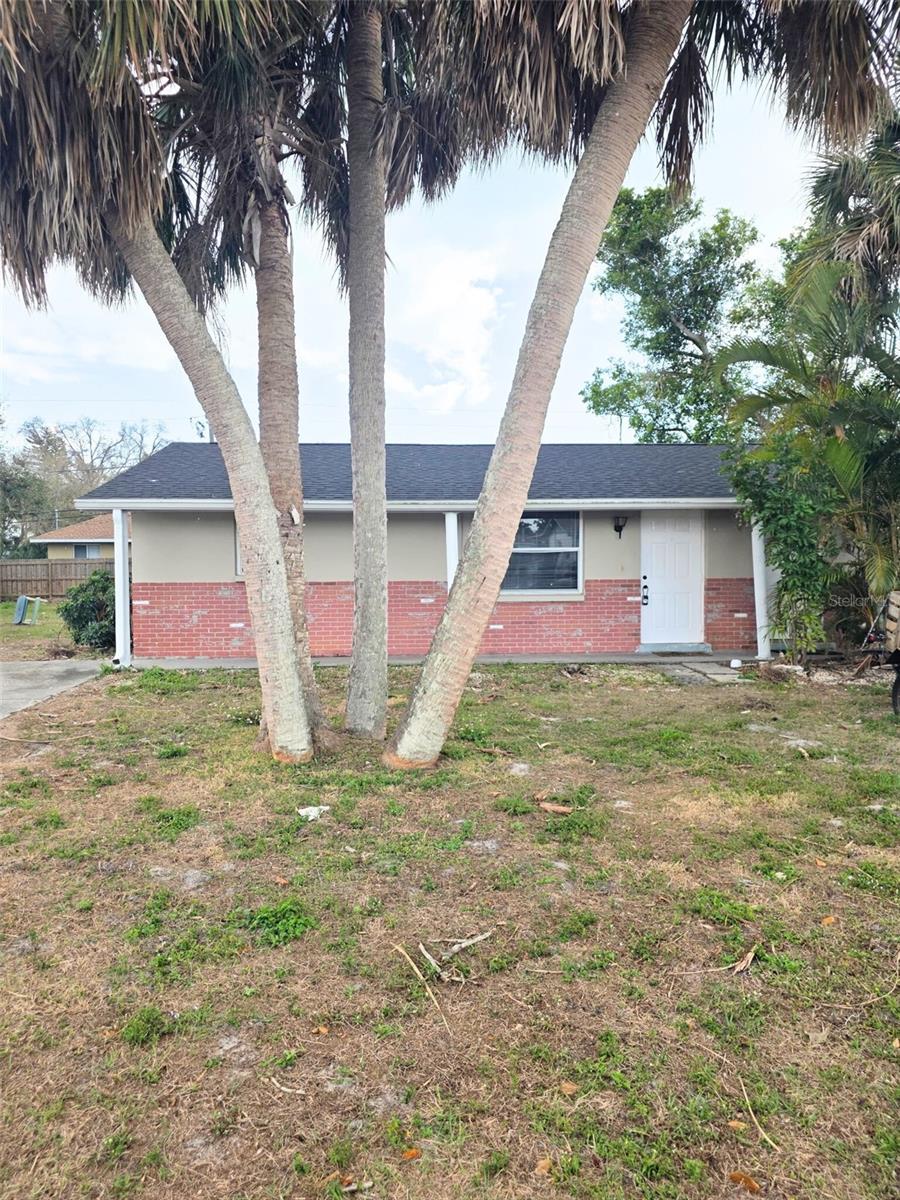 Homes for sale in Venice, FL | 546 Briarwood Rd, Venice, FL 34293 | MLS# A4684908
