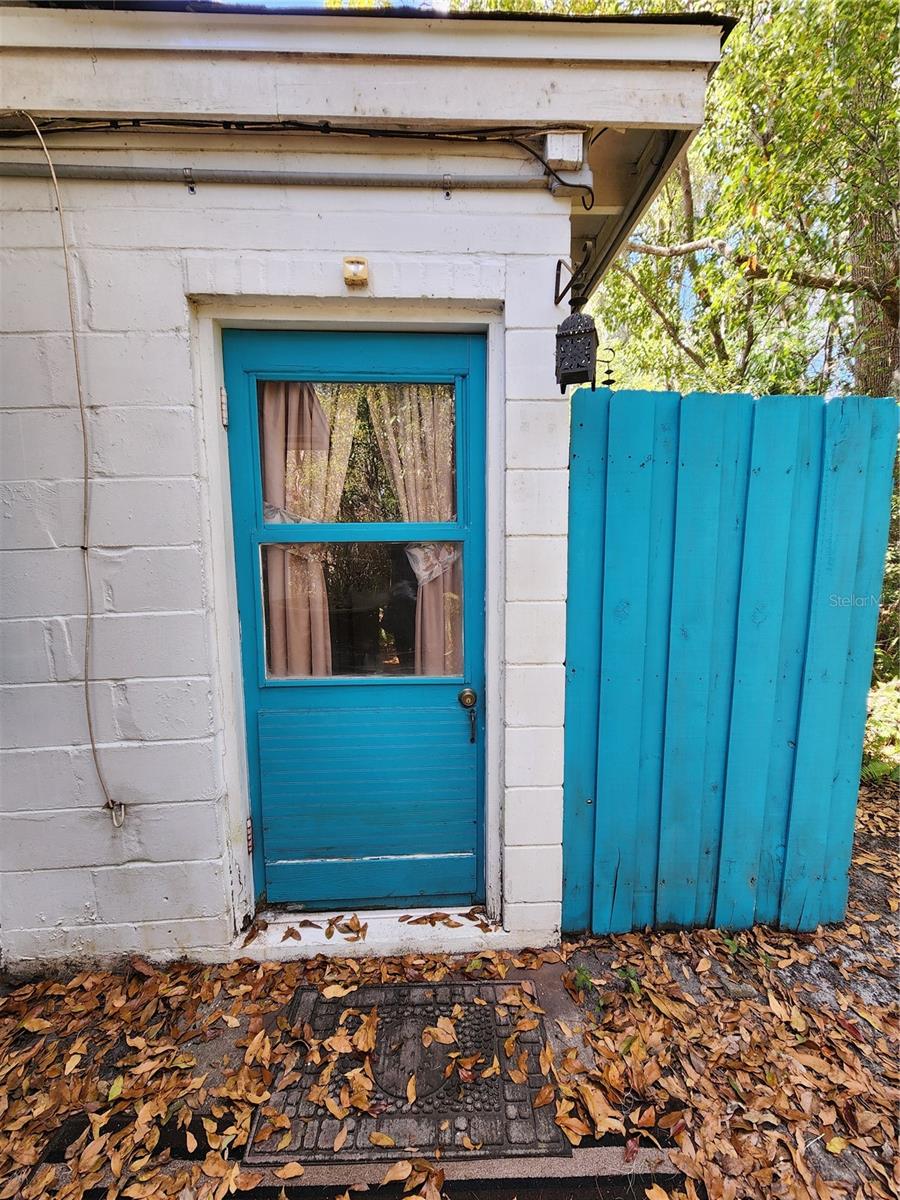 Homes for sale in Gainesville, FL | 1030 Ne 9 St #C, Gainesville, FL 32609 | MLS# GC538170