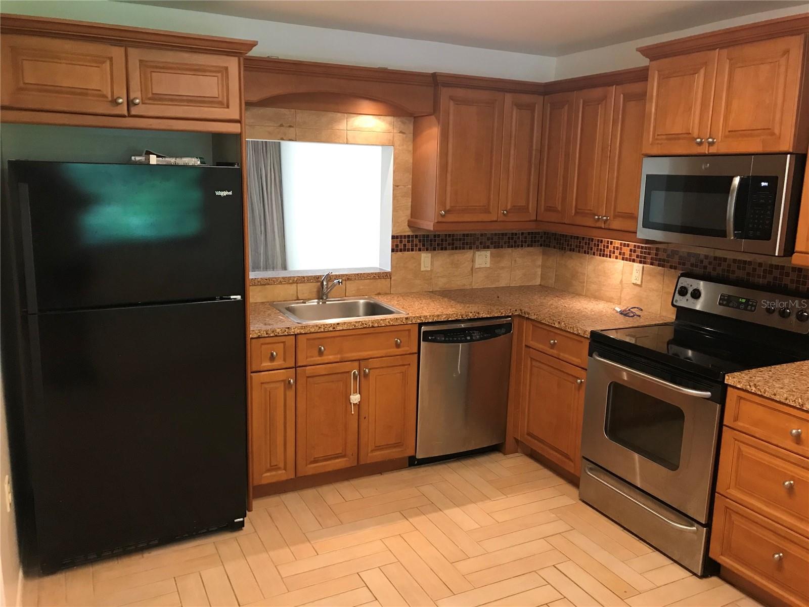 Homes for sale in Bradenton, FL | 452 Palm Tree Dr #452, Bradenton, FL 34210 | MLS# A4684997