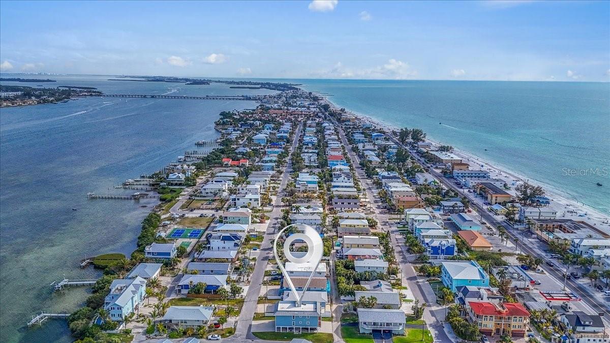 Homes for sale in Bradenton Beach, FL | 2518 Avenue B, Bradenton Beach, FL 34217 | MLS# A4685059