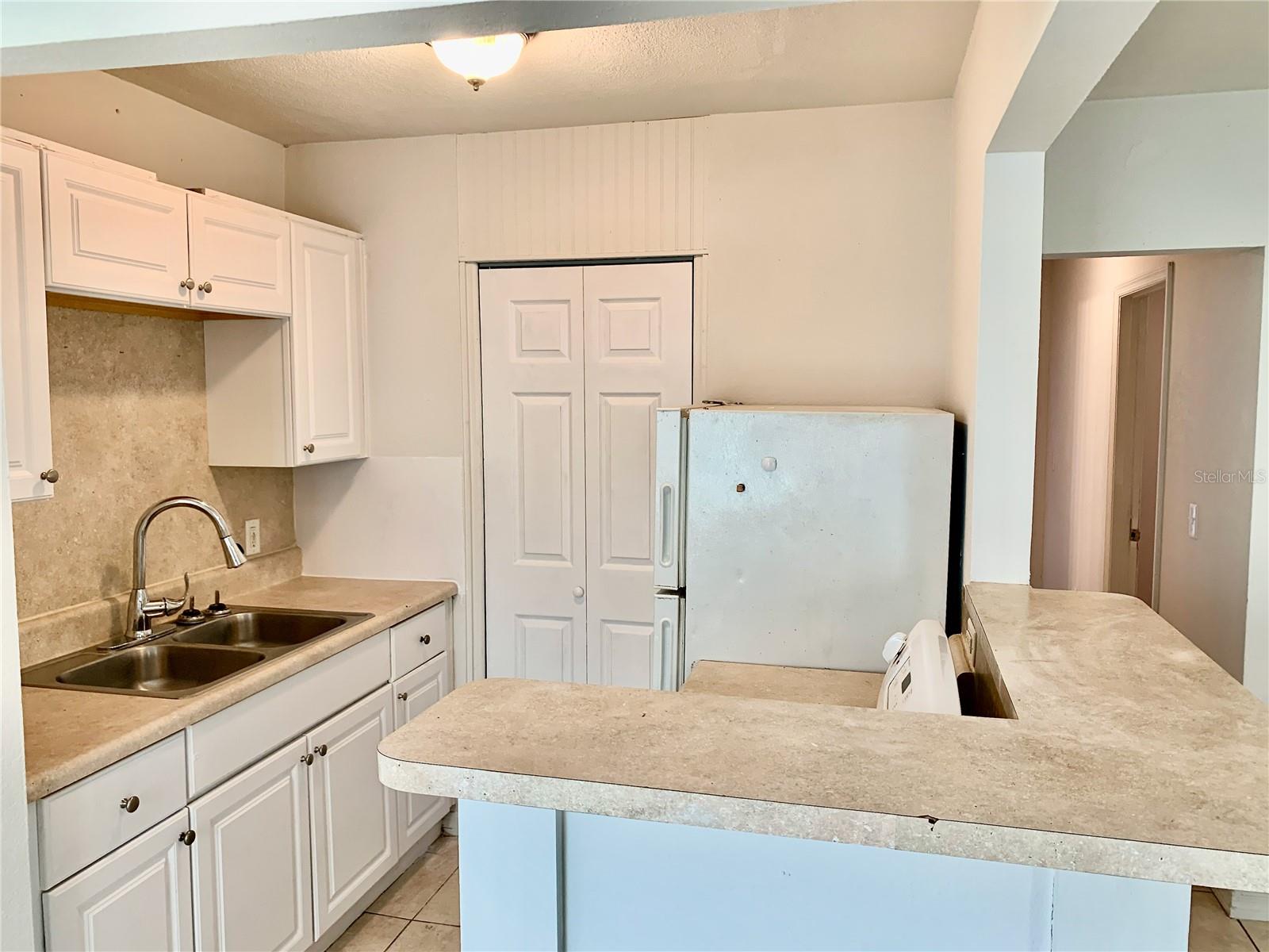 Homes for sale in Bradenton, FL | 2038 19th Ave W, Bradenton, FL 34205 | MLS# A4685068