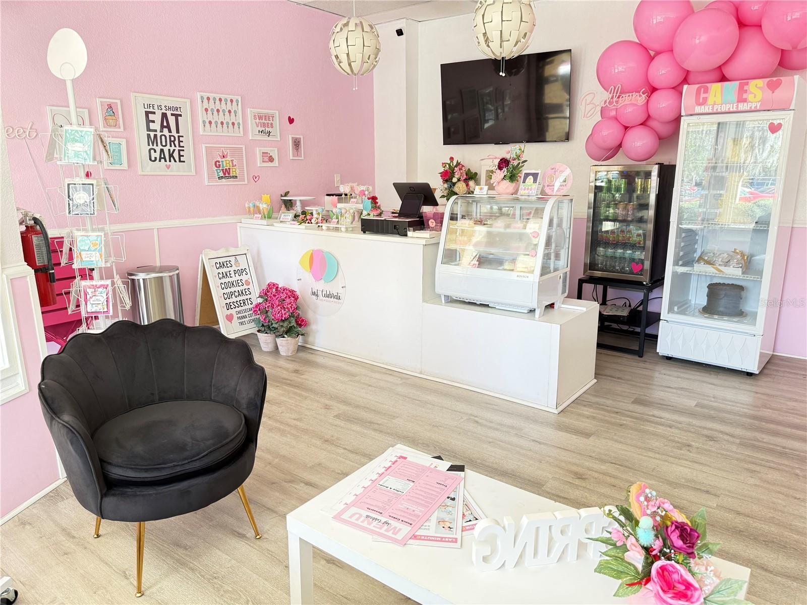 Homes for sale in Gainesville, FL | 4127 Nw 16th Blvd, Gainesville, FL 32605 | MLS# GC538209