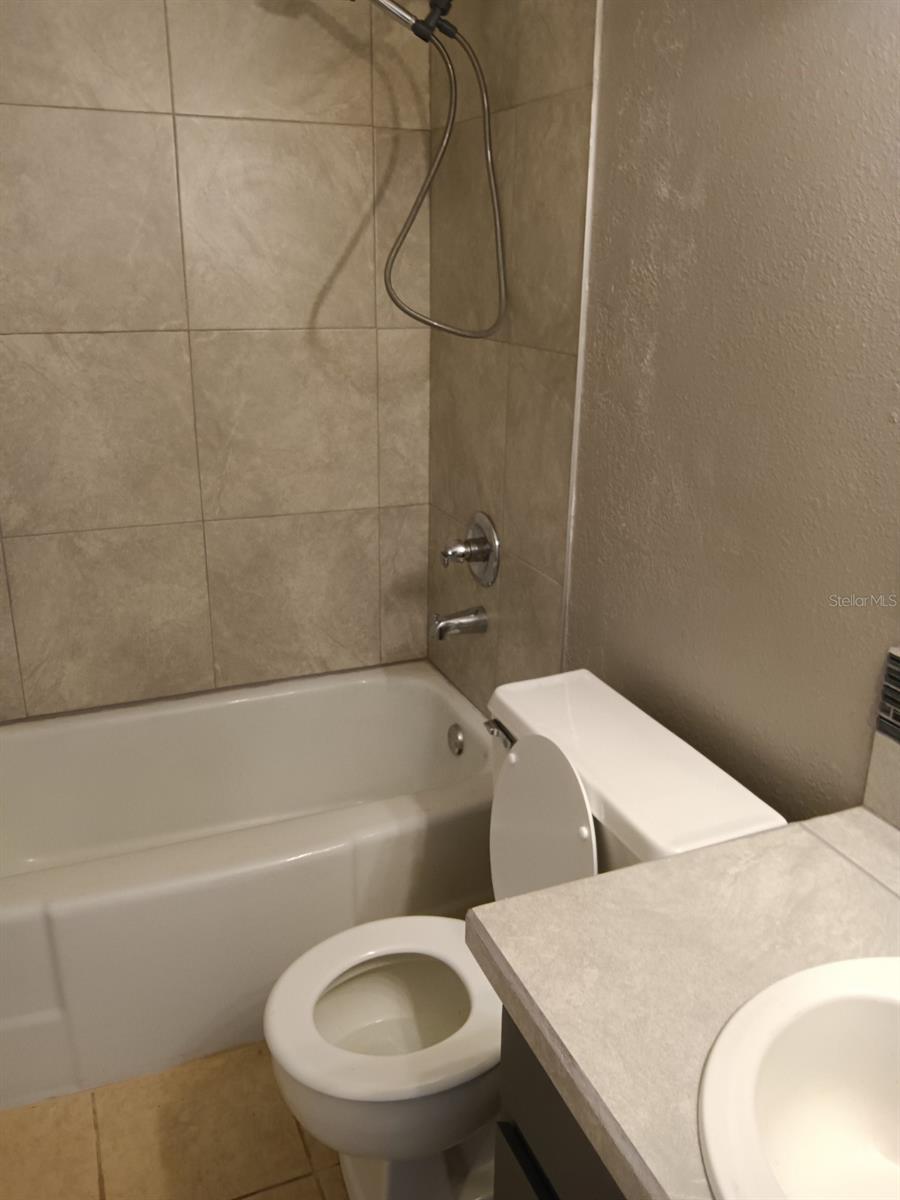 Homes for sale in Ocala, FL | 5040 Se 30th St, Ocala, FL 34480 | MLS# OM720214