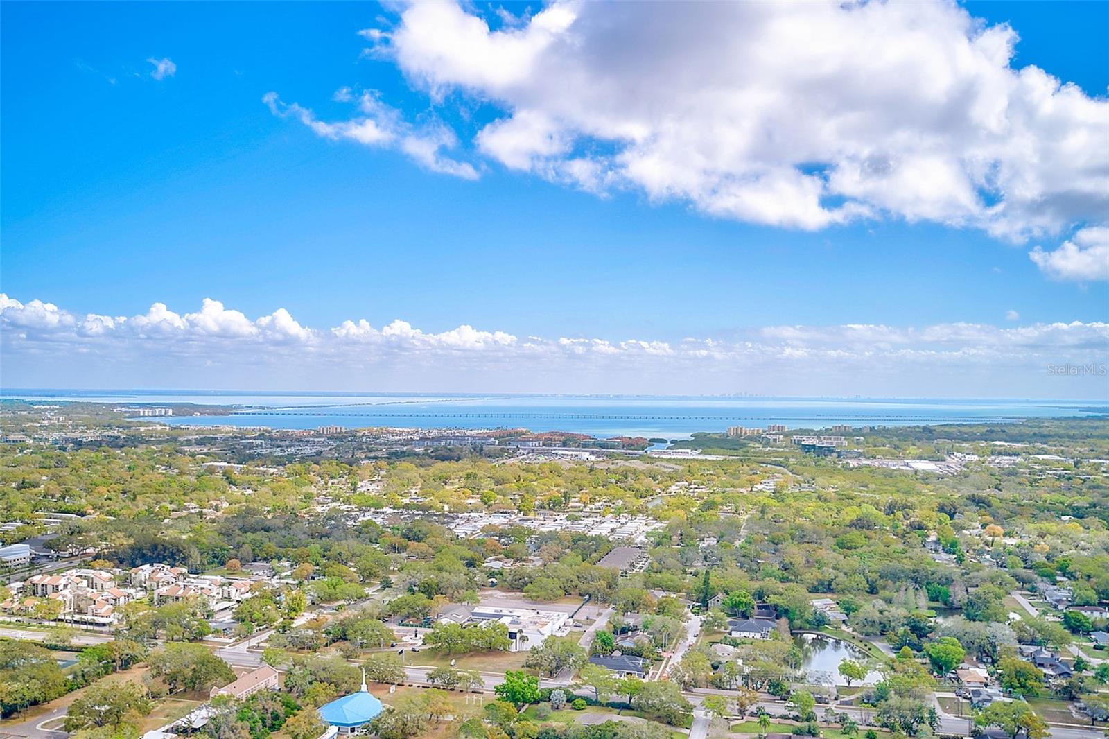 Homes for sale in Clearwater, FL | 1725 Long Bow Ln, Clearwater, FL 33764 | MLS# TB8483655