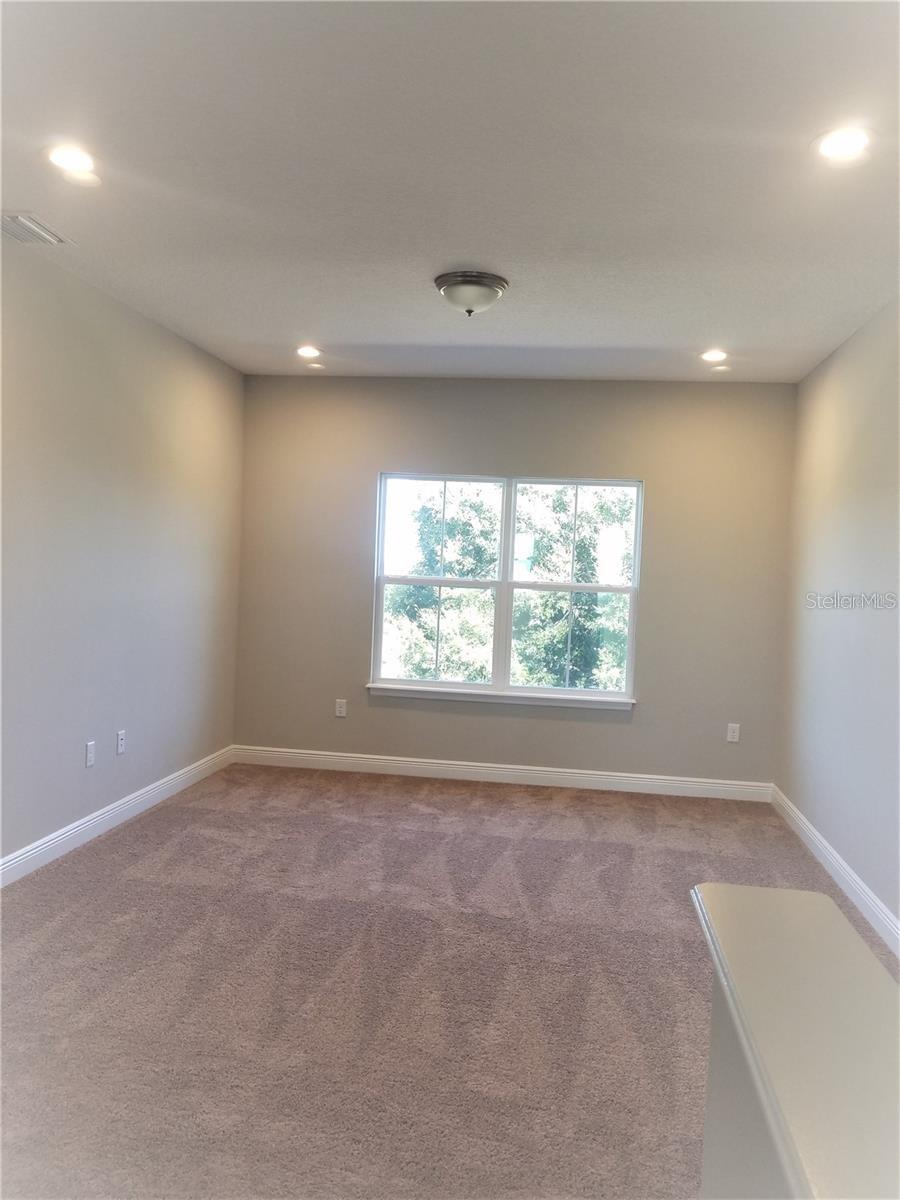 Homes for sale in Clermont, FL | 8420 Magnificent Ln, Clermont, FL 34711 | MLS# S5145285