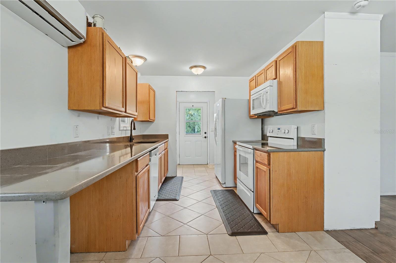 Homes for sale in Inglis, FL | 19511 Se 110Th Ave, Inglis, FL 34449 | MLS# TB8484444