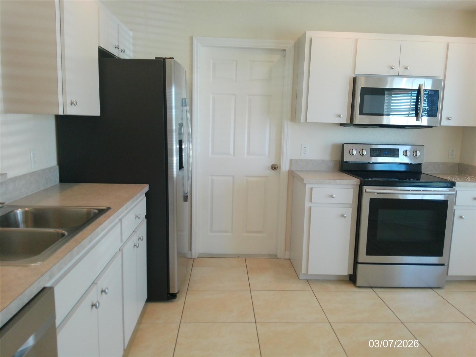 Homes for sale in Lakeland, FL | 3298 Sanoma Dr, Lakeland, FL 33811 | MLS# L4960071