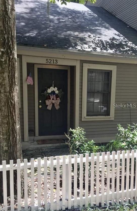 Homes for sale in Gainesville, FL | 5213 Sw 92nd Ct, Gainesville, FL 32608 | MLS# GC538295