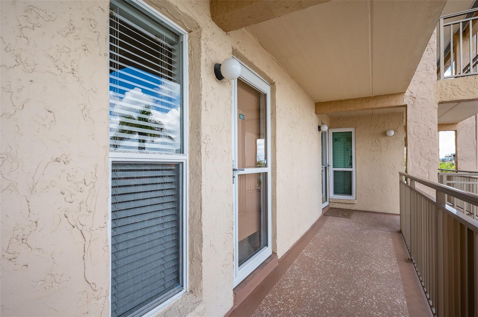 2nd image of 845 Benjamin Franklin Dr #302, Sarasota, FL 34236 | MLS# A4685441