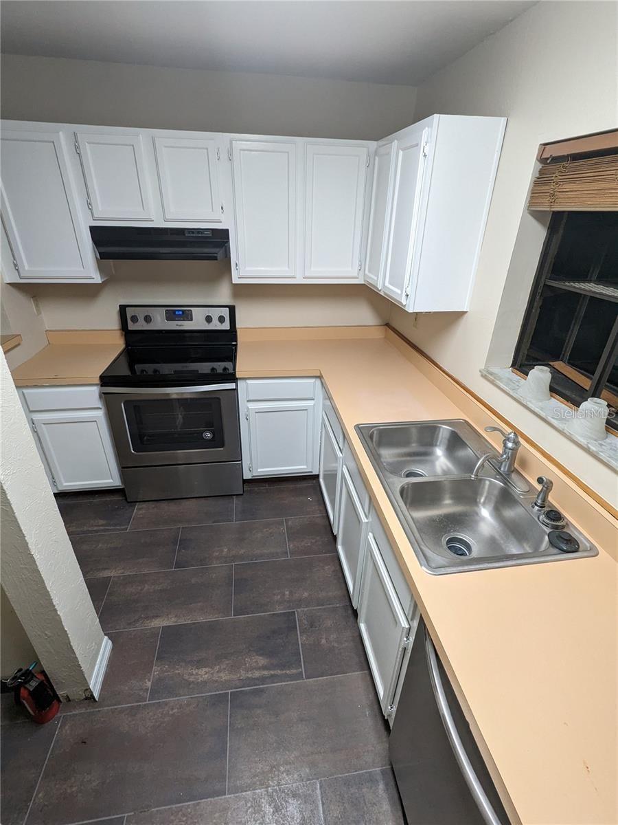 Homes for sale in Gainesville, FL | 4317 Sw 69Th Ter, Gainesville, FL 32608 | MLS# GC538297