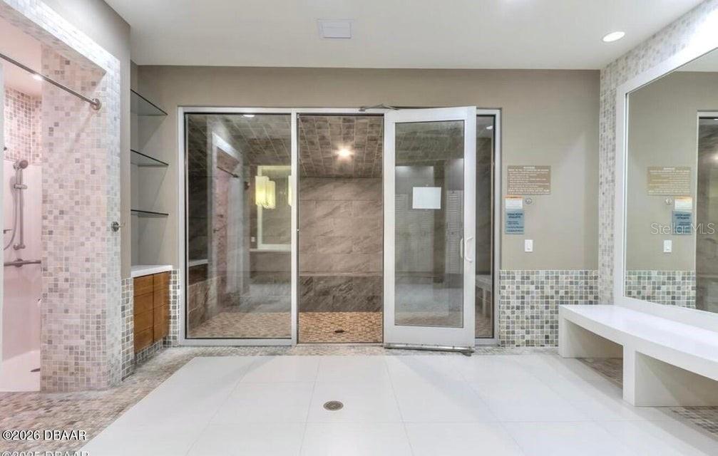 Homes for sale in Daytona Beach, FL | 231 Riverside Dr #1501-1, Daytona Beach, FL 32117 | MLS# FC316769