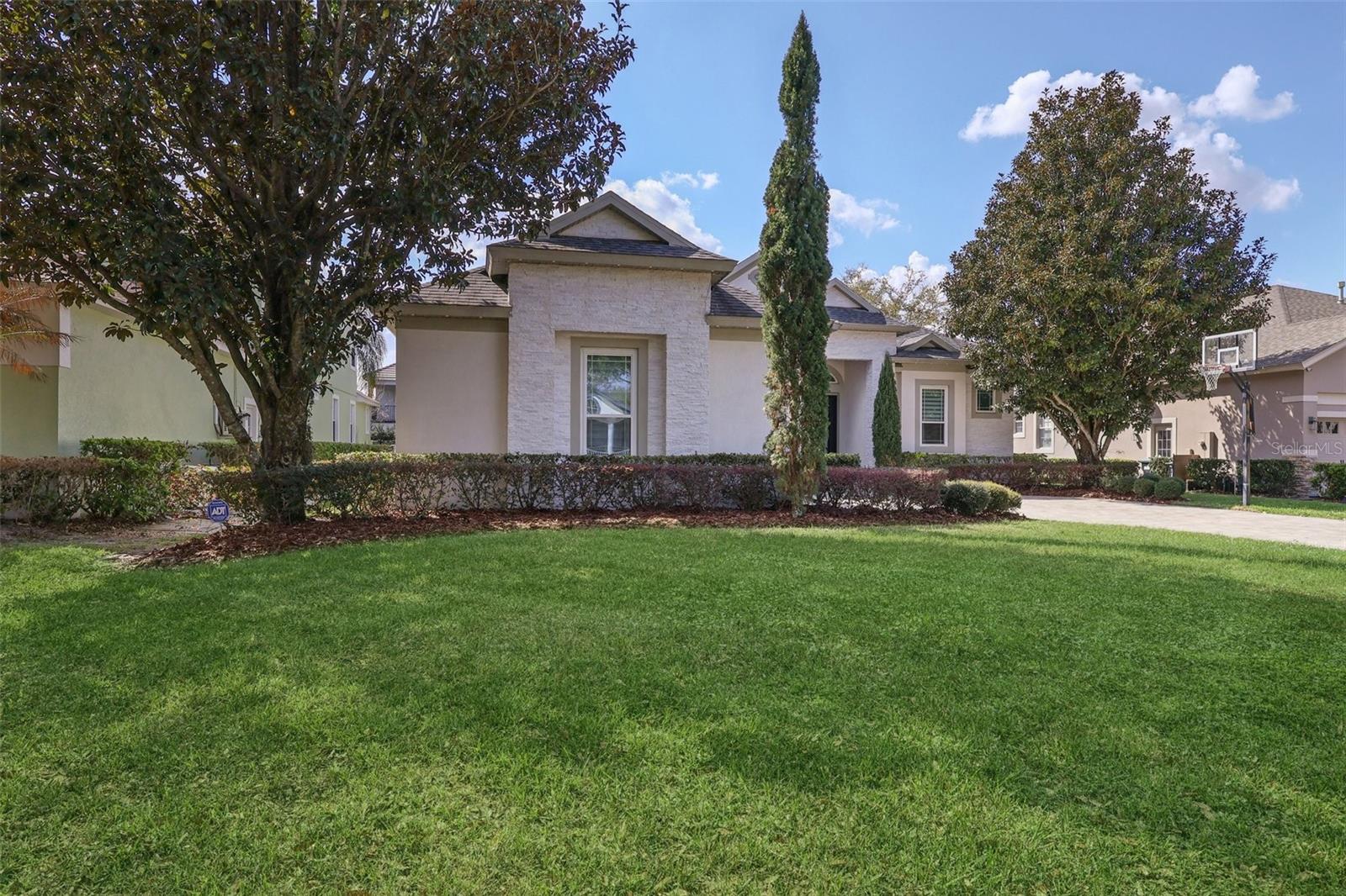 Homes for sale in Windermere, FL | 11608 Claymont Circle, Windermere, FL 34786 | MLS# O6390072