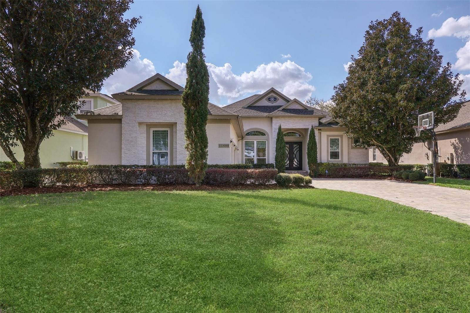 Homes for sale in Windermere, FL | 11608 Claymont Circle, Windermere, FL 34786 | MLS# O6390072