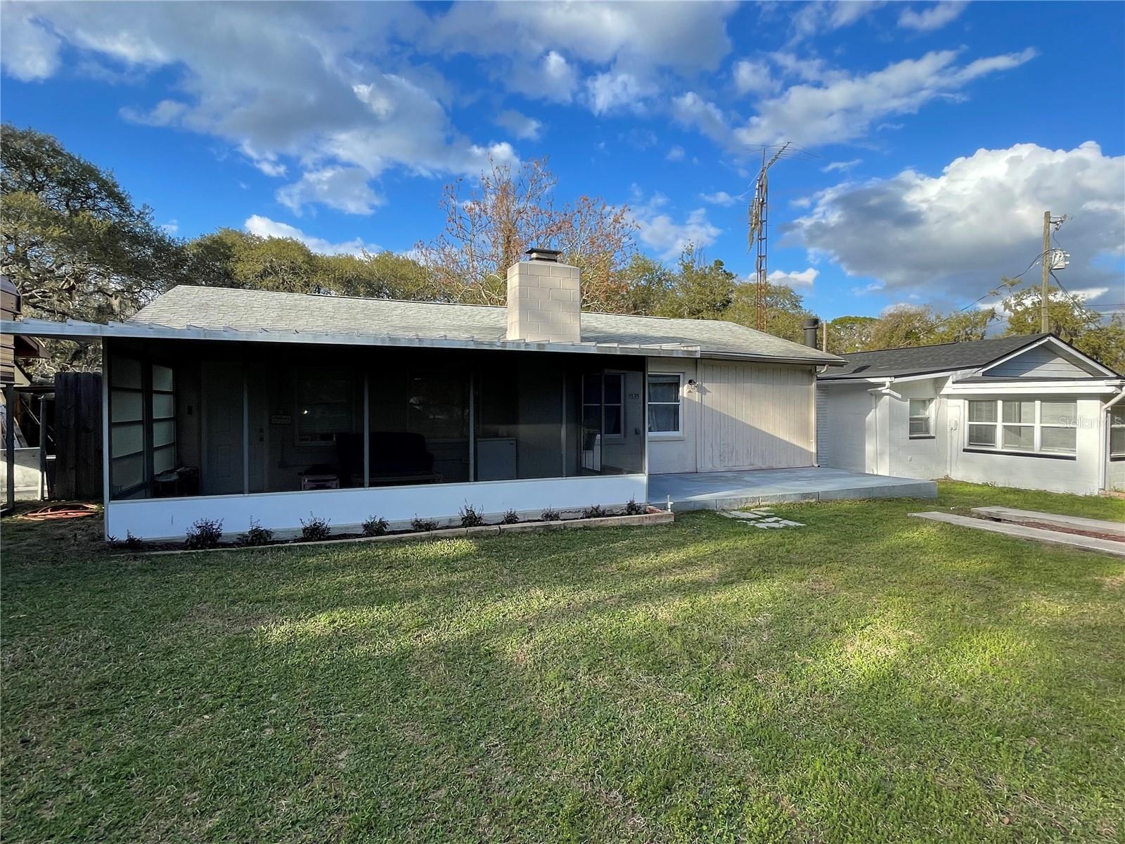 Homes for sale in Lady Lake, FL | 5535 Bertsville Rd, Lady Lake, FL 32159 | MLS# G5109519