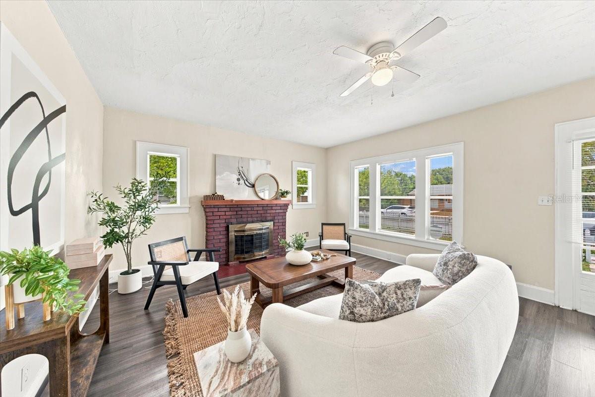 Homes for sale in Saint Petersburg, FL | 4026 4Th Ave S, Saint Petersburg, FL 33711 | MLS# TB8487495