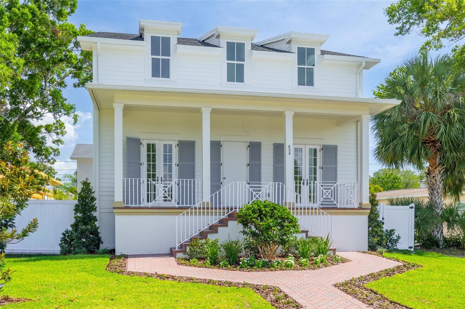 Homes for sale in St Petersburg, FL | 808 39Th Ave Ne, St Petersburg, FL 33703 | MLS# TB8487519