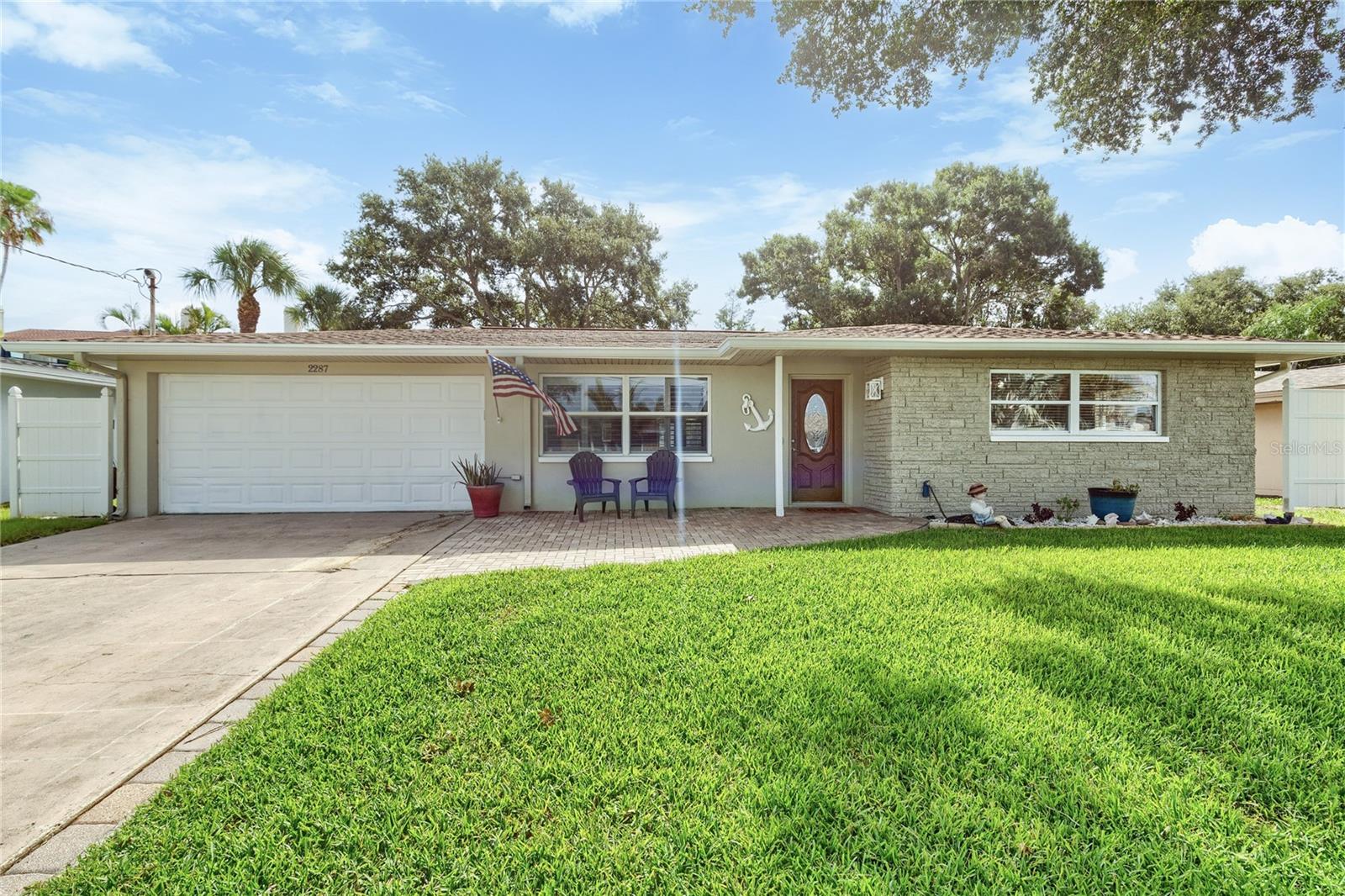 2nd image of 2287 Carolyn Dr, Dunedin, FL 34698 | MLS# TB8488024