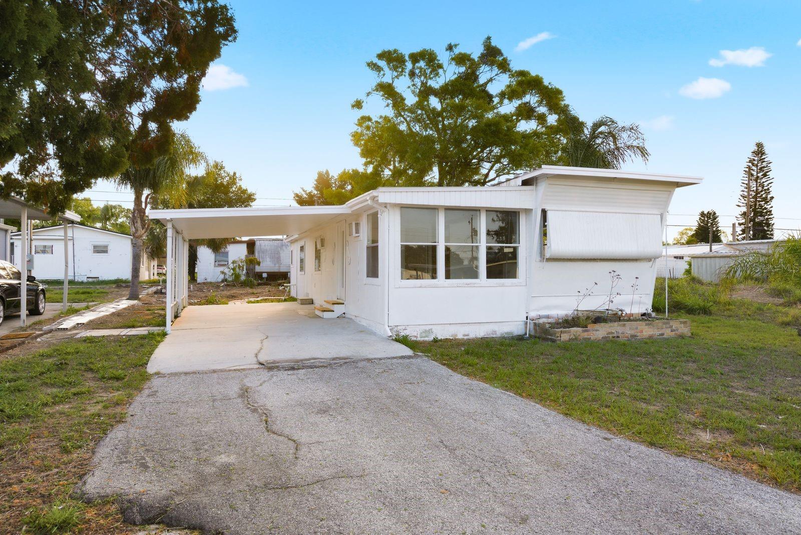 Homes for sale in Holiday, FL | 2110 Orange Dr, Holiday, FL 34691 | MLS# TB8488043