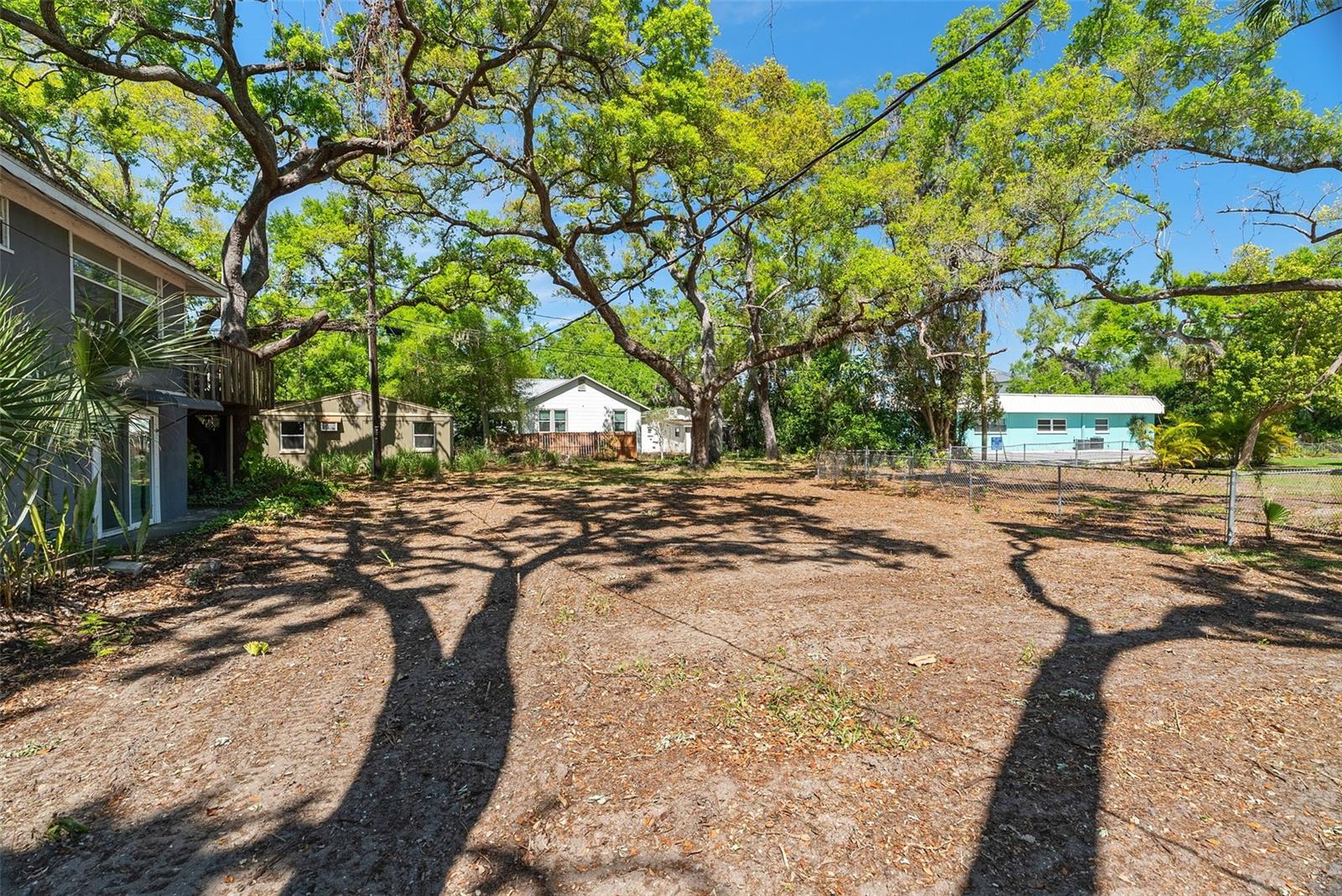 4th image of 300 President St, Dunedin, FL 34698 | MLS# TB8490473