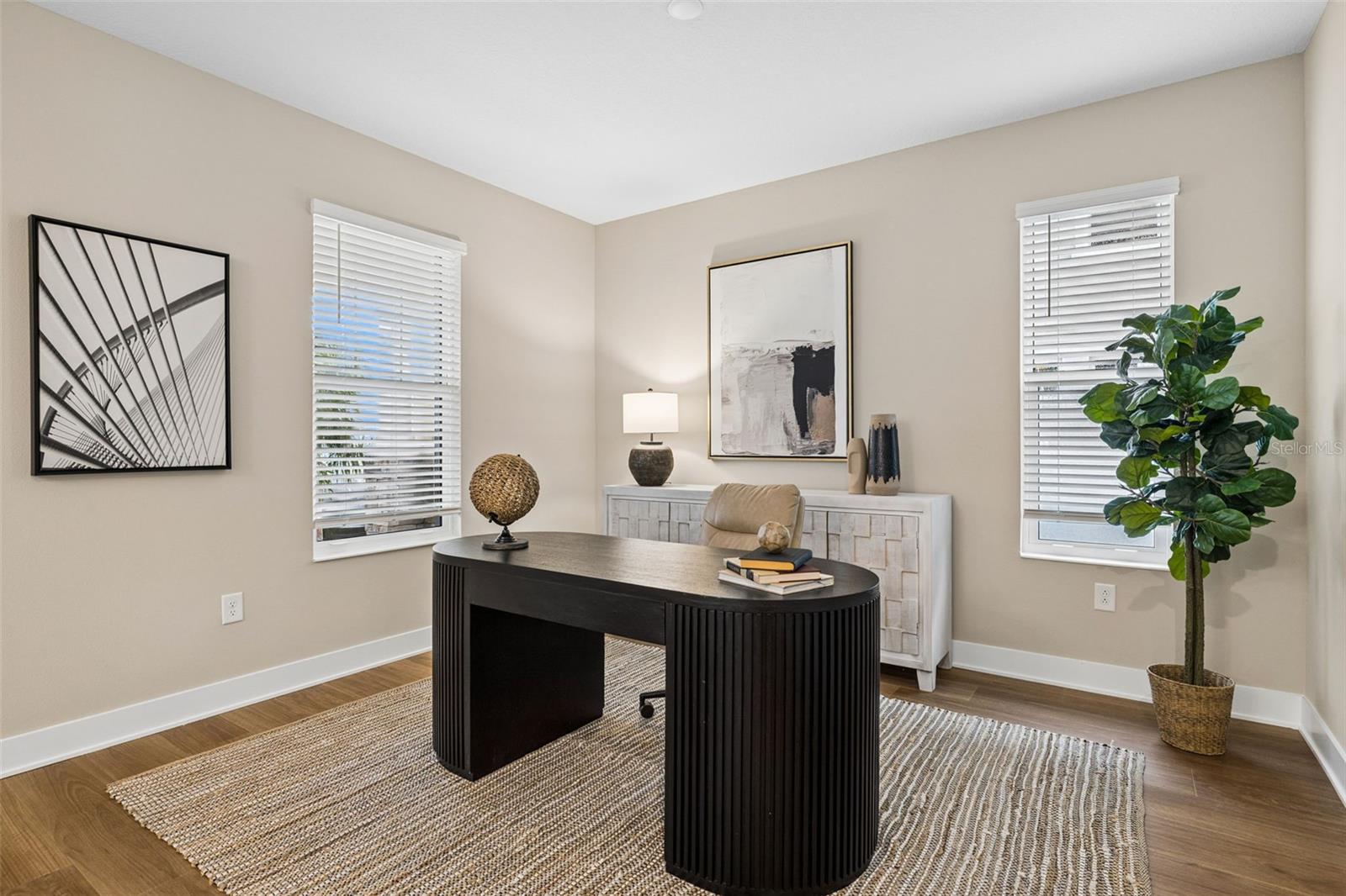 4th image of 1526 W Arch St, Tampa, FL 33607 | MLS# TB8490617