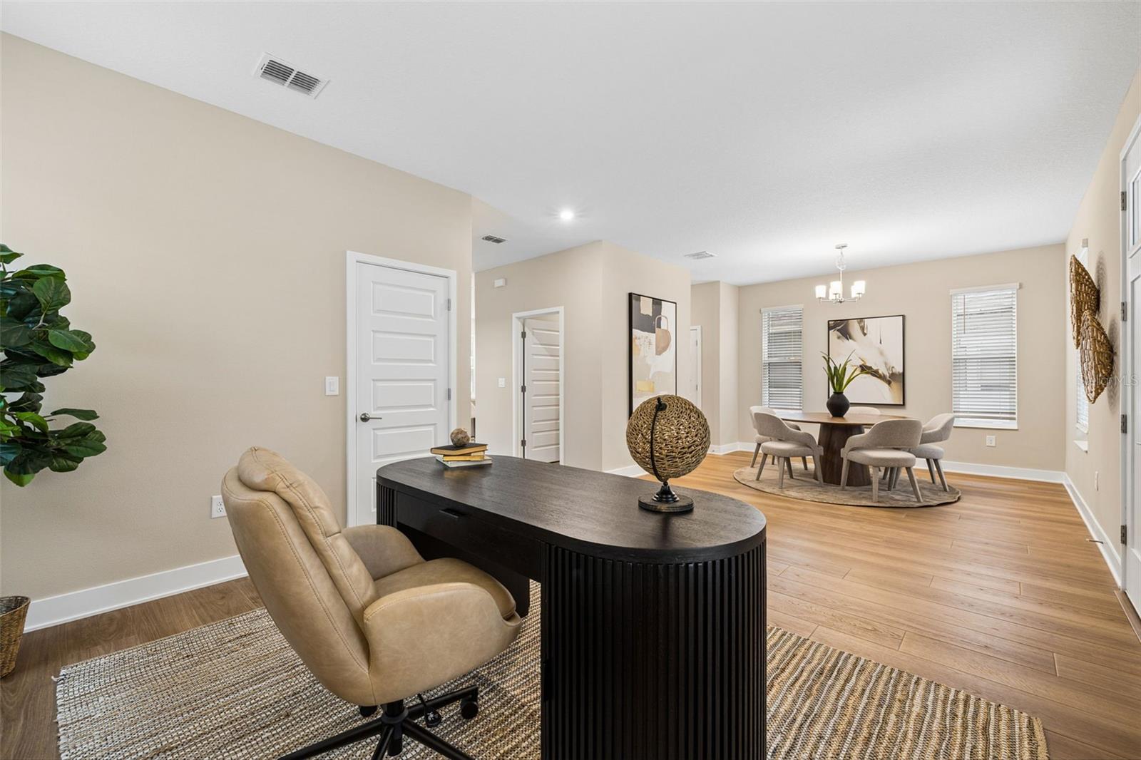 5th image of 1526 W Arch St, Tampa, FL 33607 | MLS# TB8490617
