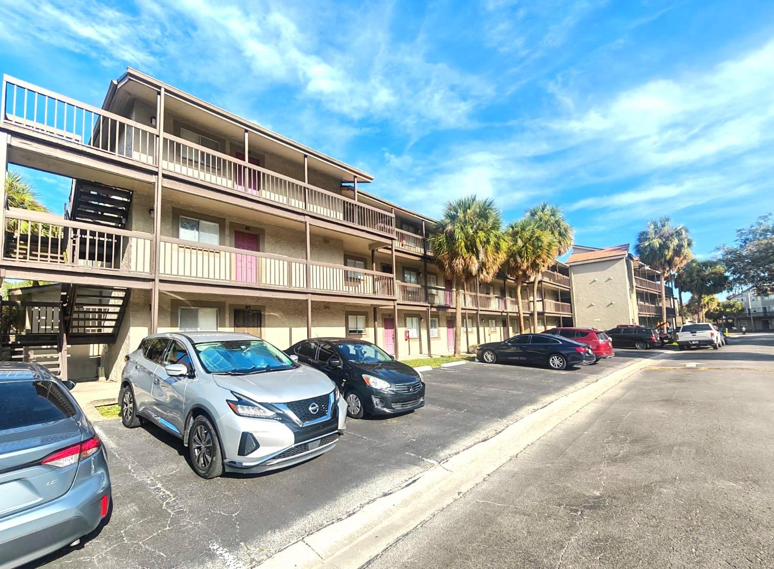 Homes for sale in Tampa, FL | 6306 Newtown Cir #6A3, Tampa, FL 33615 | MLS# TB8490727