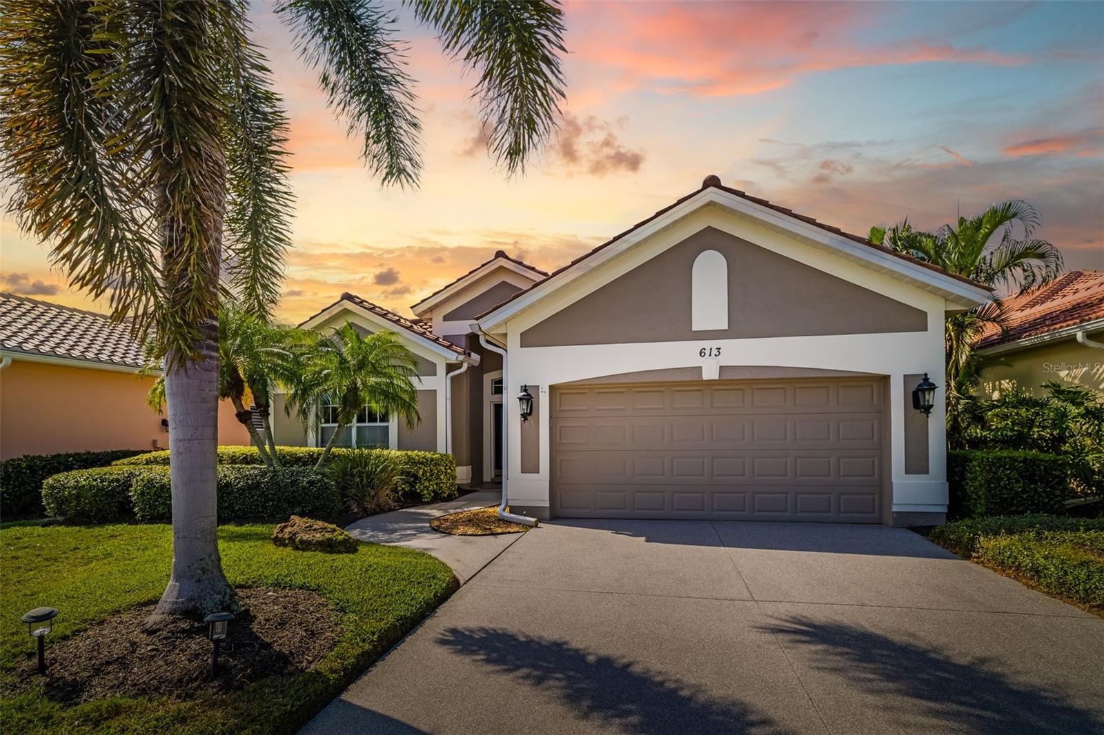 2nd image of 613 Misty Pine Dr, Venice, FL 34292 | MLS# A4687639