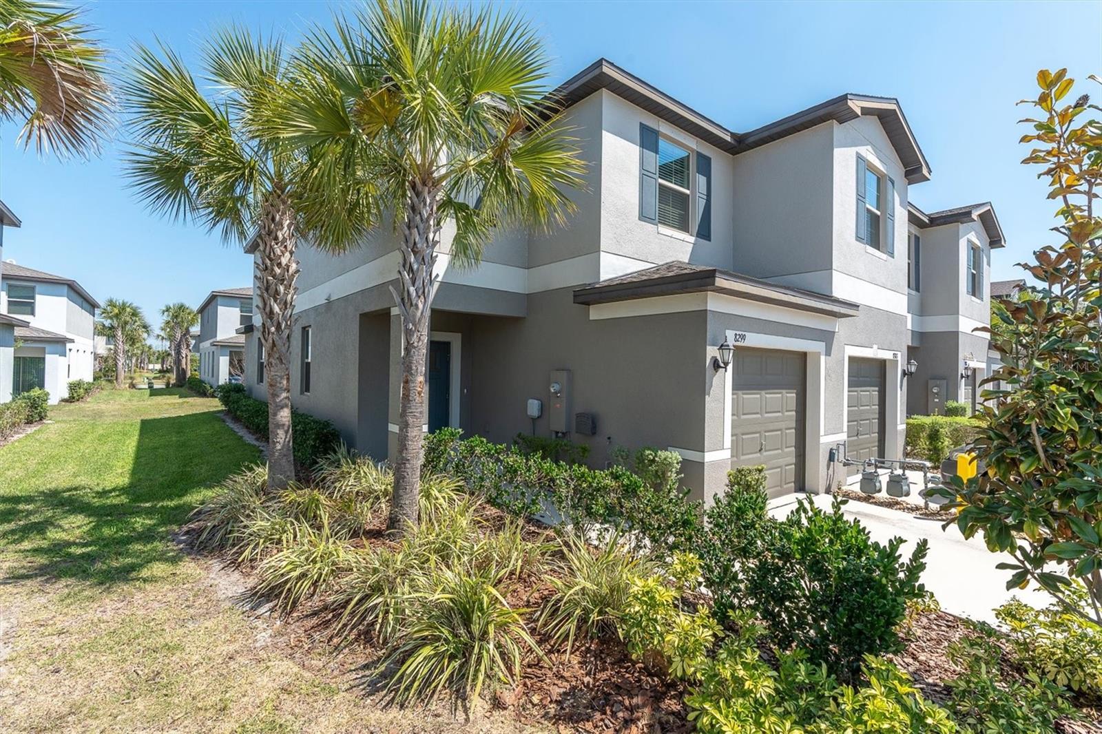 Photo 3 of Townhouse for sale at 8299 Birch Hvn Ln, New Port Richey, FL 34655 | MLS# W7884292 | Listing updated on 2026-09-02
