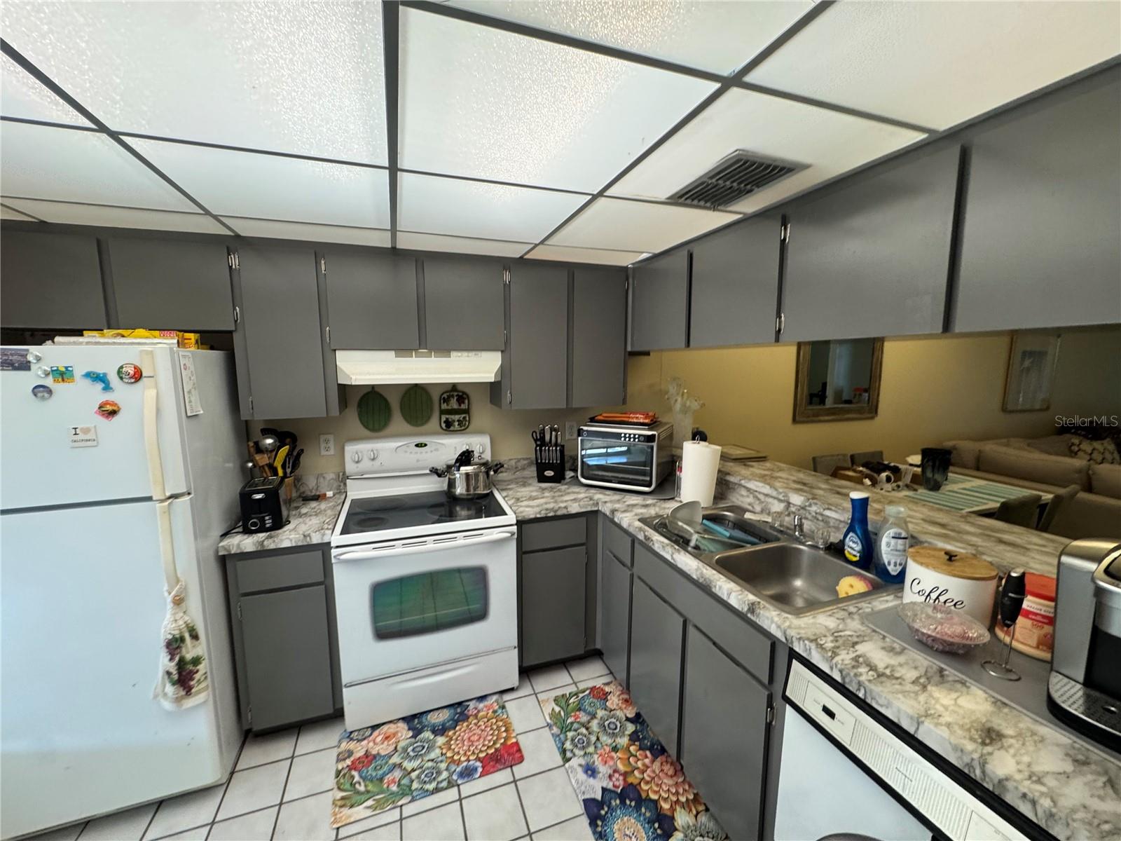 2nd image of 7249 Parkside Villas Dr N, Saint Petersburg, FL 33709 | MLS# TB8491458