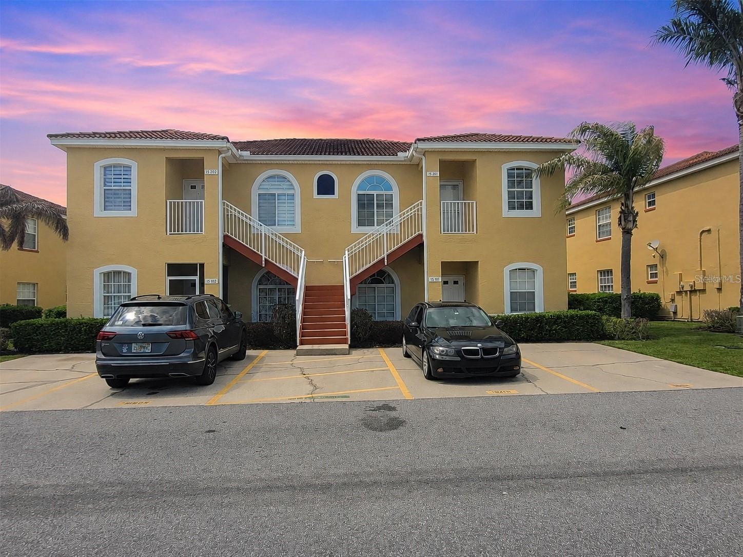 Homes for sale in Kissimmee, FL | 15201 Indian Creek Dr #B, Kissimmee, FL 34759 | MLS# OM721711