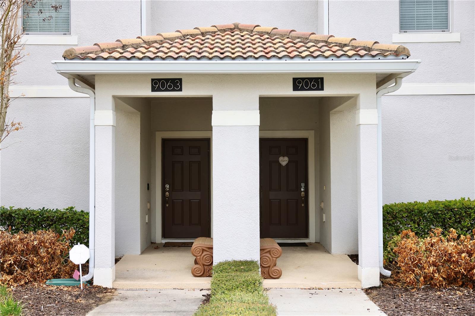 Photo 2 of Townhouse for sale at 9063 Dogleg Dr, Davenport, FL 33896 | MLS# O6395502 | Listing updated on 2026-08-25