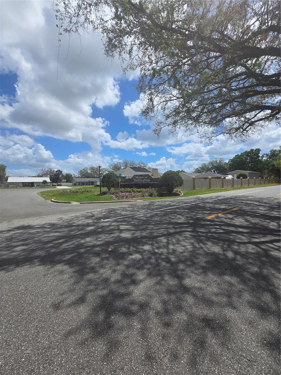 4th image of 8140 Walt Williams Rd, Lakeland, FL 33809 | MLS# S5147069