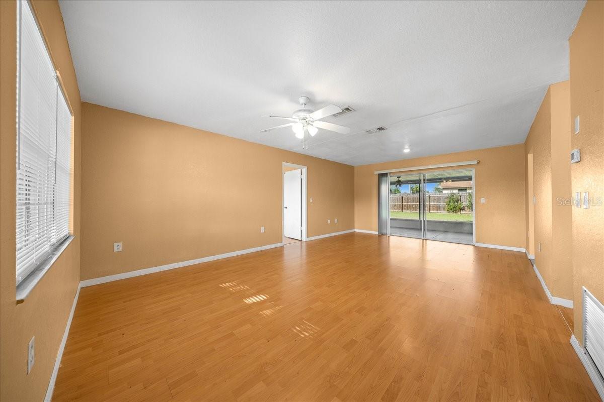 3rd image of 14906 Sw 38Th Cir, Ocala, FL 34473 | MLS# OM722107