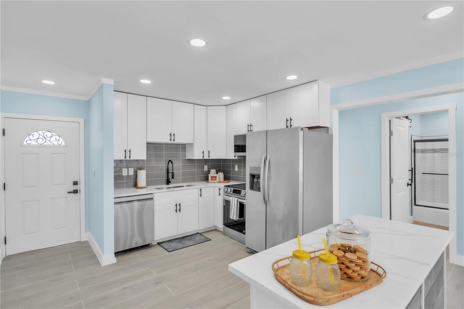 4th image of 445 63Rd St, Holmes Beach, FL 34217 | MLS# A4688793