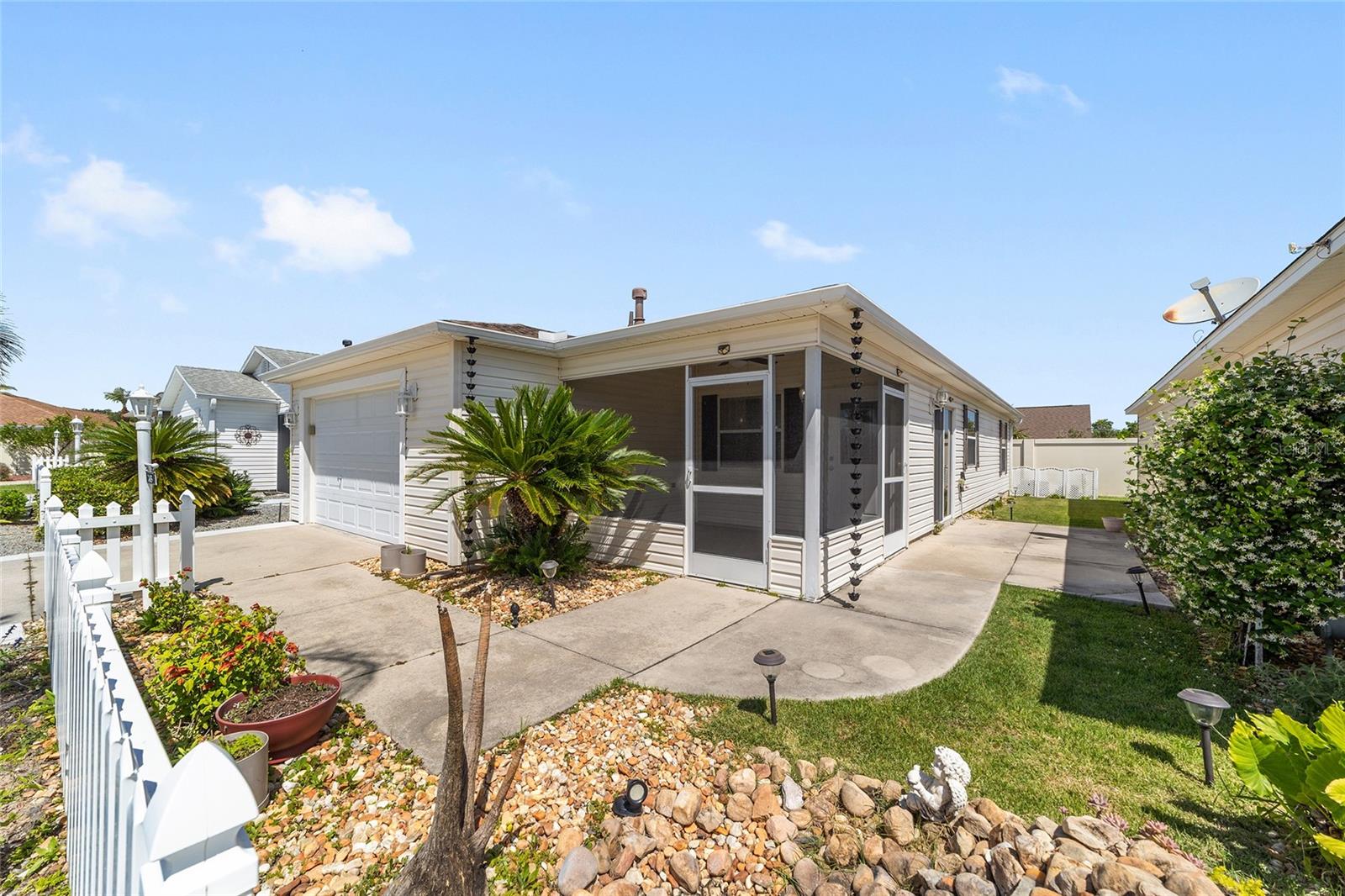 Homes for sale in The Villages, FL | 2403 Baton Pl, The Villages, FL 32162 | MLS# G5110656