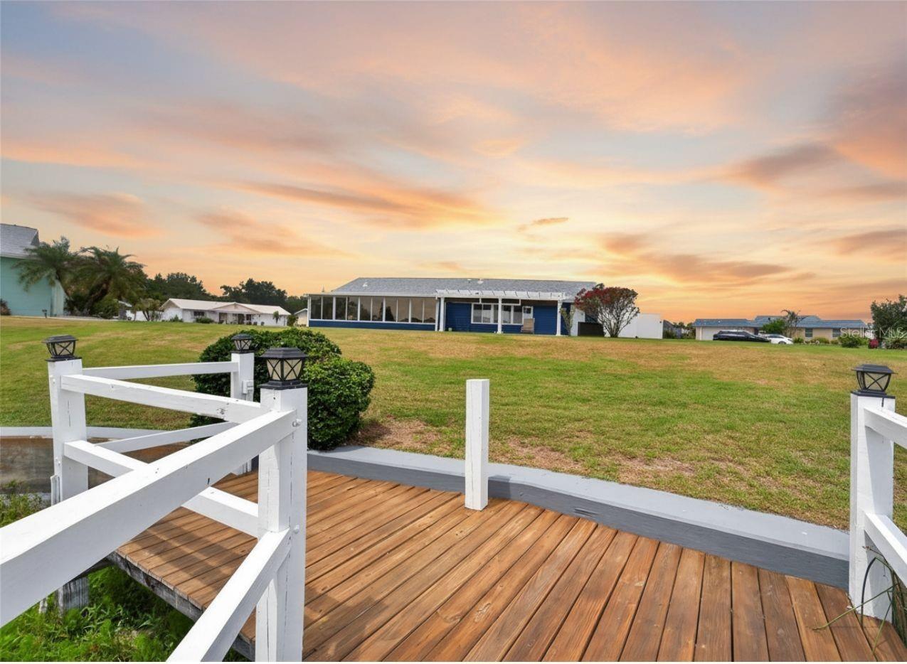 3rd image of 1810 Milford Cir, Sun City Center, FL 33573 | MLS# TB8495089