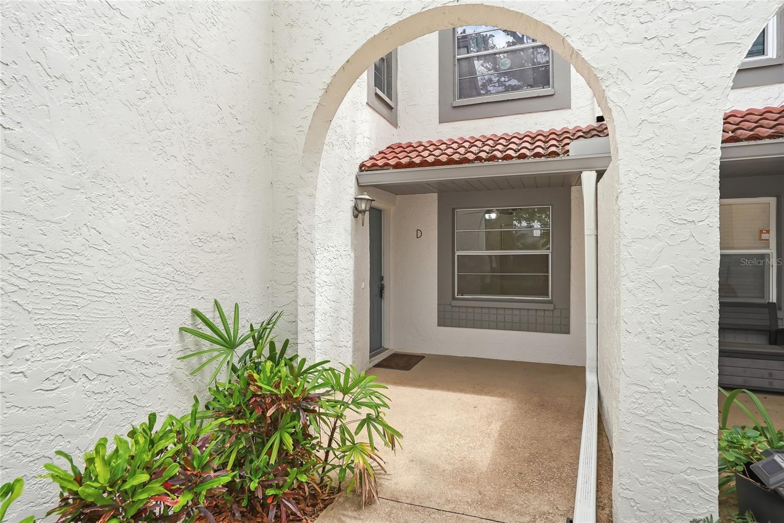 Homes for sale in St. Petersburg, FL | 500 Santa Cruz Pl Ne, St. Petersburg, FL 33703