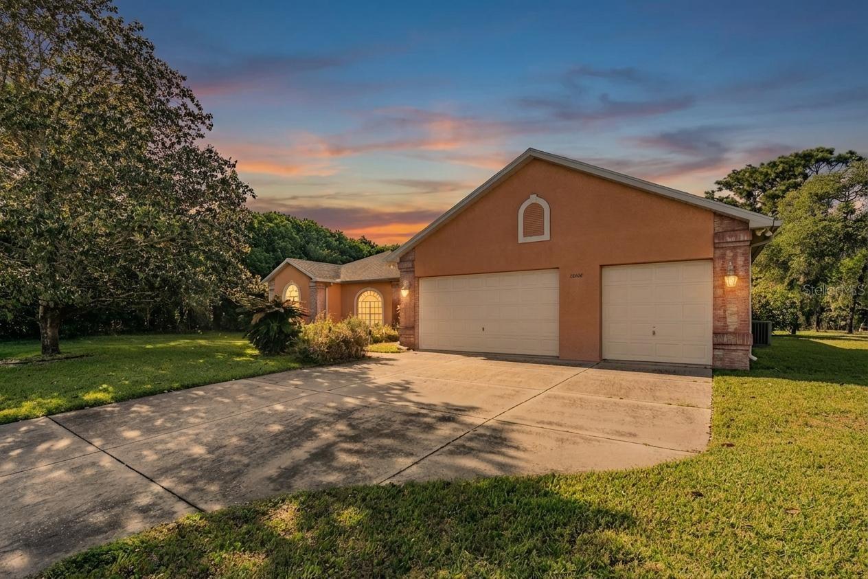 3rd image of 13566 Rudi Loop, Spring Hill, FL 34609 | MLS# TB8497248