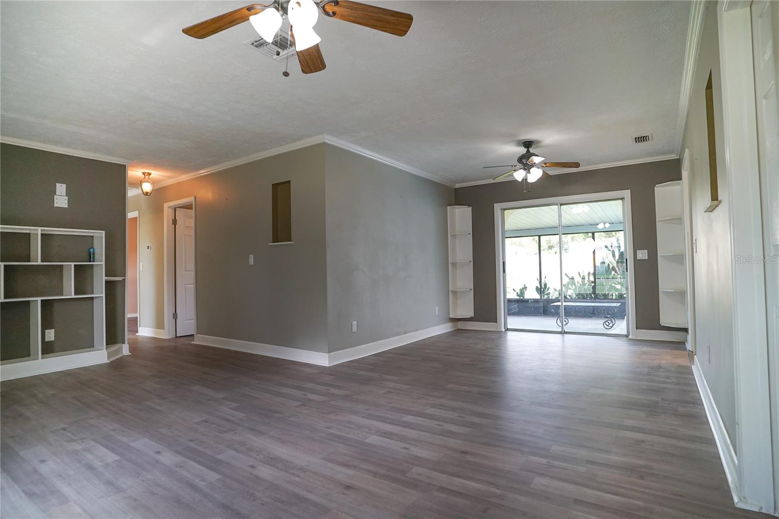 2nd image of 3320 Las Brisas Dr, Riverview, FL 33578 | MLS# TB8497307