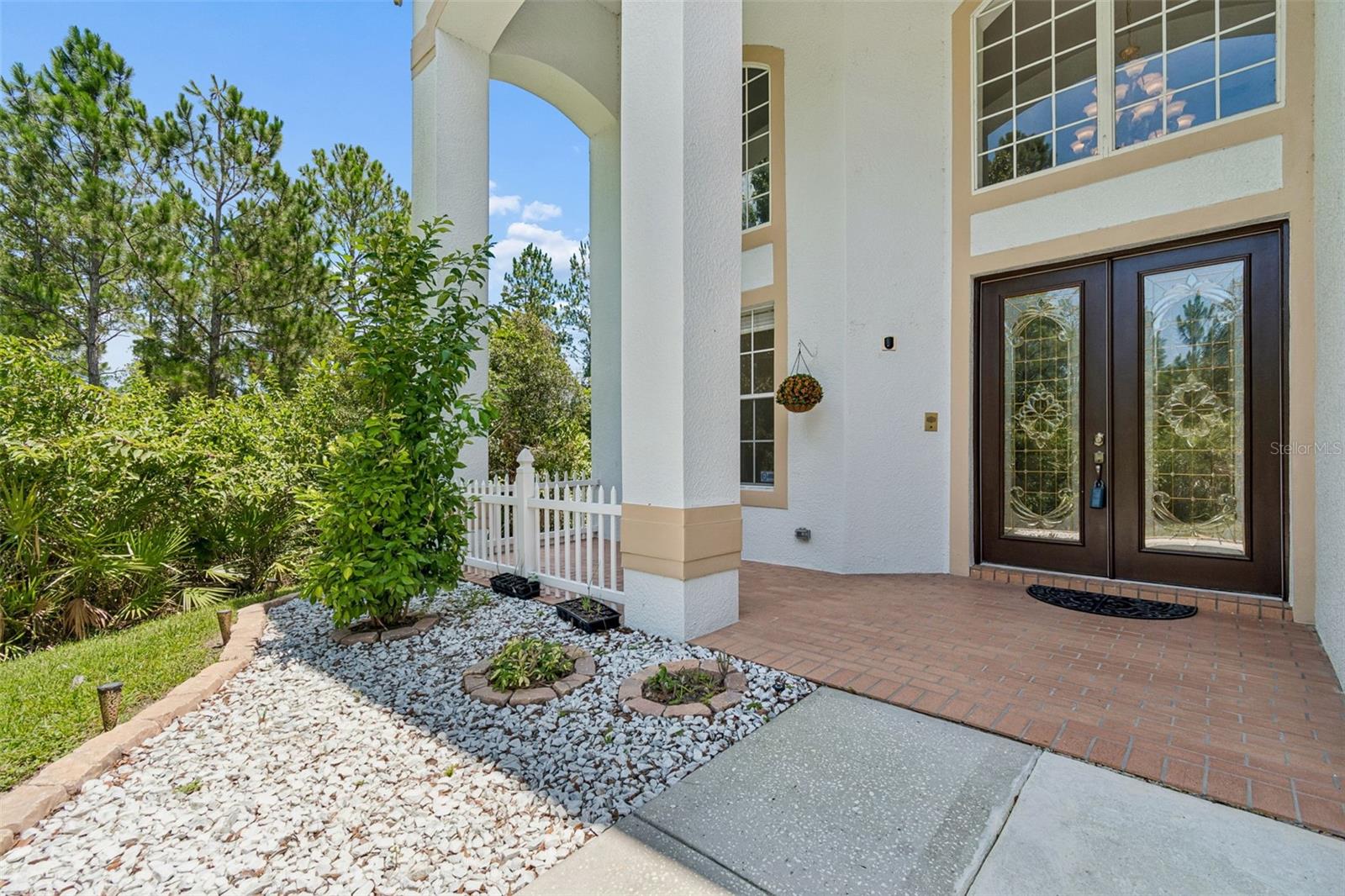 4th image of 10102 Deercliff Dr, Tampa, FL 33647 | MLS# TB8497684