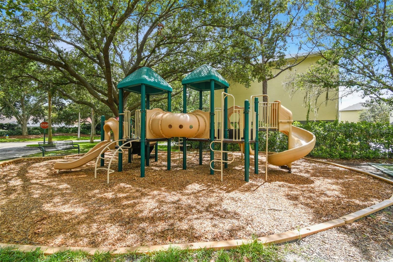 92nd image of 10102 Deercliff Dr, Tampa, FL 33647 | MLS# TB8497684
