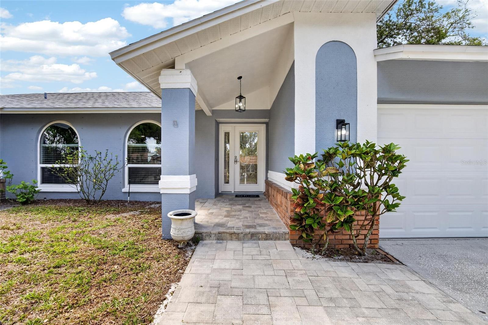 3rd image of 1668 Allens Ridge Dr N, Palm Harbor, FL 34683 | MLS# TB8497852