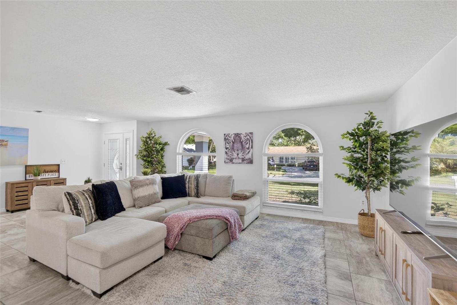 5th image of 1668 Allens Ridge Dr N, Palm Harbor, FL 34683 | MLS# TB8497852