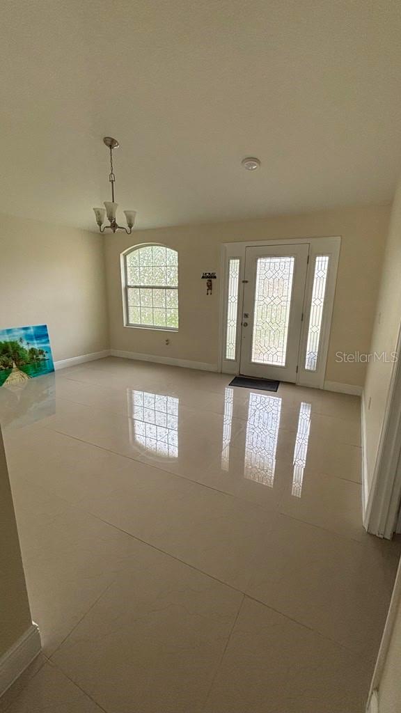 Homes for sale in Tampa, FL | 6810 N Willow Ave, Tampa, FL 33604 | MLS# TB8498078