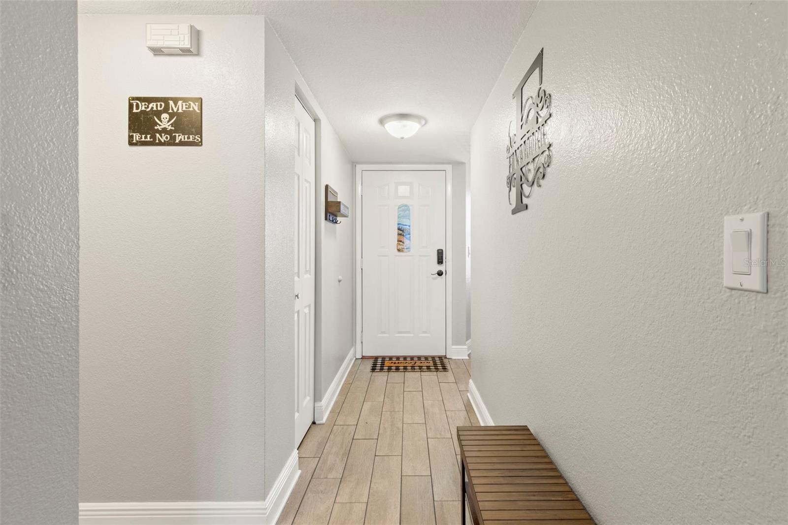 3rd image of 5817 Park St N #406, Saint Petersburg, FL 33709 | MLS# TB8498221