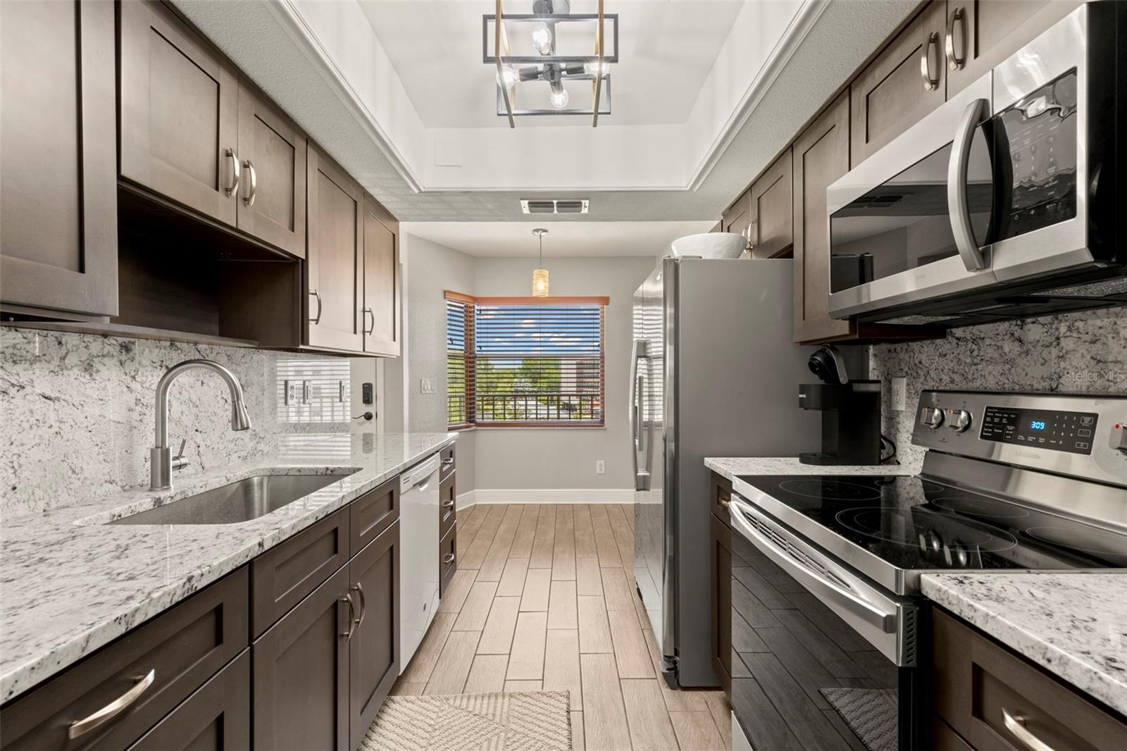 5th image of 5817 Park St N #406, Saint Petersburg, FL 33709 | MLS# TB8498221