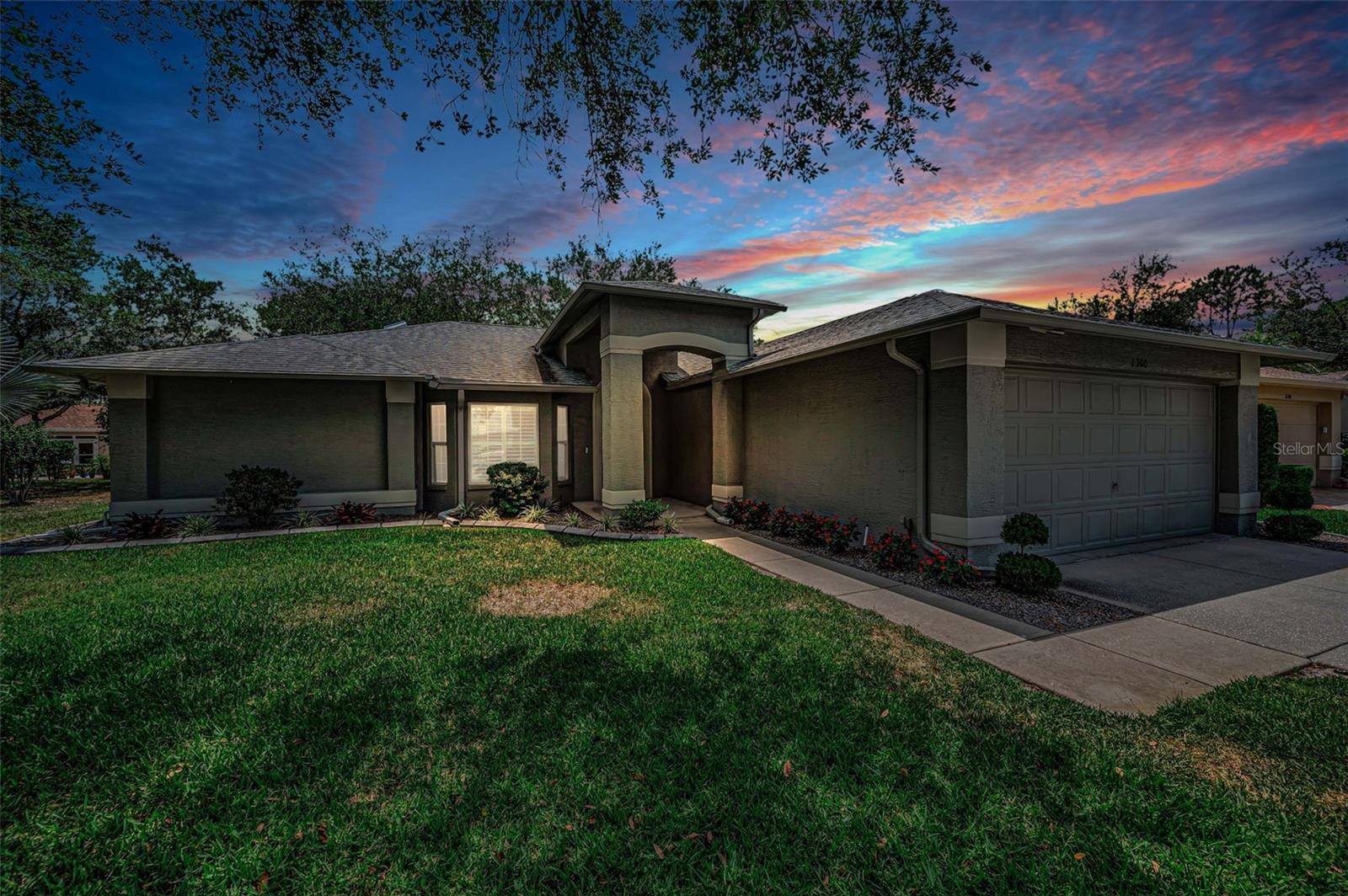 2nd image of 1300 Fallowfield Dr, Trinity, FL 34655 | MLS# W7885053