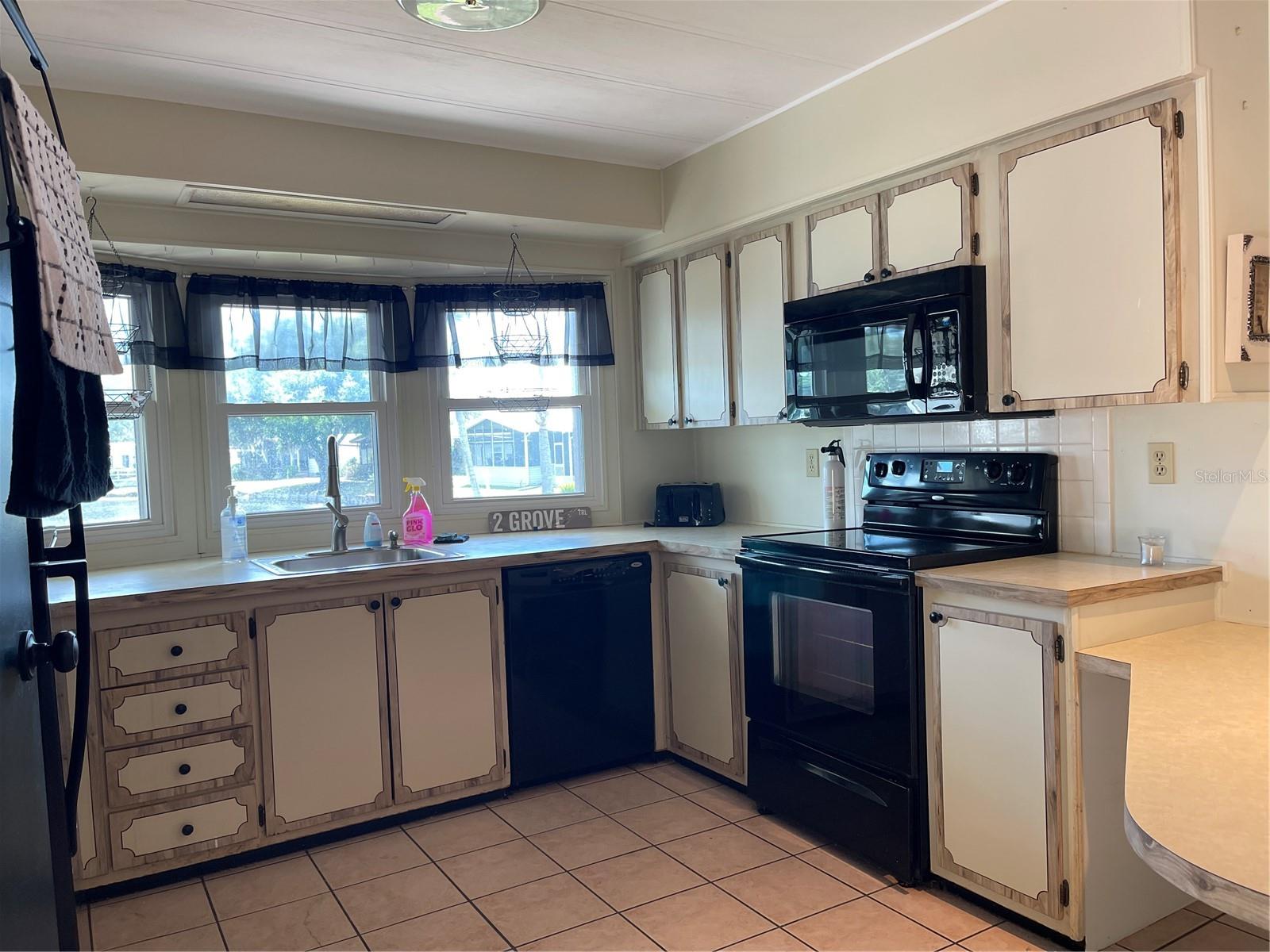 4th image of 2 Grove Trail, Wildwood, FL 34785 | MLS# G5111337