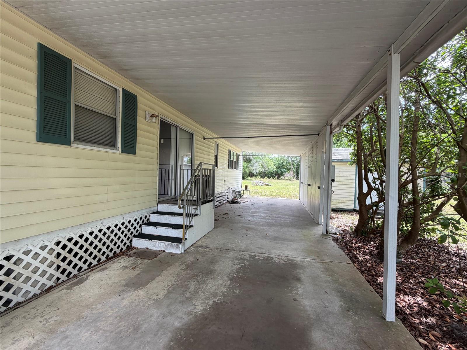 5th image of 24138 Panther Rd, Astor, FL 32102 | MLS# G5111412